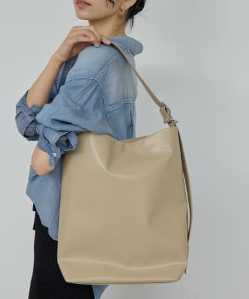 GALLARDAGALANTE(ガリャルダガランテ) 【近日予約開始】【MANAKAコラボ】ベルテッドワンショルダー