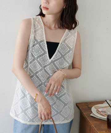 DISCOAT(ディスコート) 【WEB限定】ダイヤ柄レースベスト