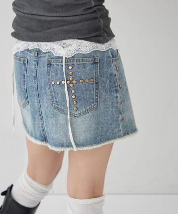 WHO’S WHO gallery(フーズフーギャラリー) スタッズデニムミニスカート
