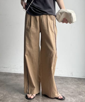 DOUDOU(ドゥドゥ) 【WEB限定】ラインタックワイドパンツ