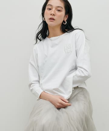 LARUTA(ラルータ) 厚盛りNEWちびロゴ刺繍ロンT