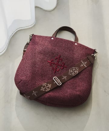 russet(ラシット) ［お気に入り総選挙対象］《WEB限定》スリム2WAYトートバッグ <ナイロンラフィア>