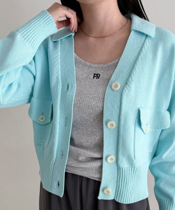 FREDY & GLOSTER(フレディ アンド グロスター) コツトン衿付きVネックカーディガン