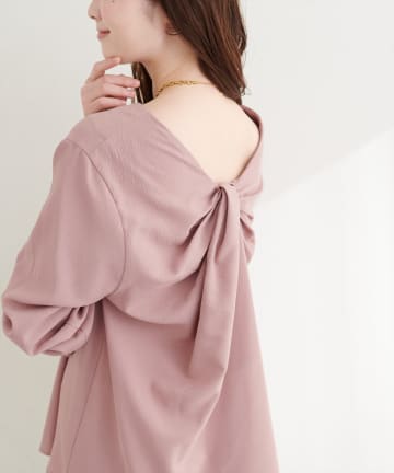 natural couture(ナチュラルクチュール) 前後２WAYフロントねじりブラウス