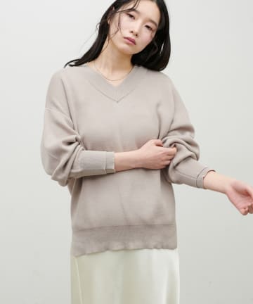 LARUTA(ラルータ) スウェットライクダブルジャガード2重Vネックニットプルオーバー