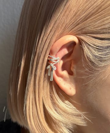 Lattice(ラティス) リボンイヤカフ