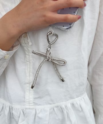 Lattice(ラティス) ストーンリボンチャーム