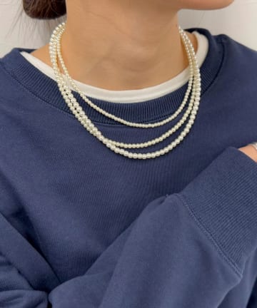 FREDY & GLOSTER(フレディ アンド グロスター) パール3連ショートネックレス