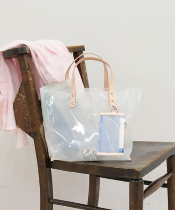 FREDY & GLOSTER(フレディ アンド グロスター) レザーハンドルクリアカラートートバッグ