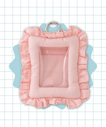 3COINS(スリーコインズ) フリルトレカケース