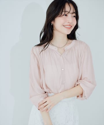 natural couture(ナチュラルクチュール) とろみサテン7分袖ブラウス