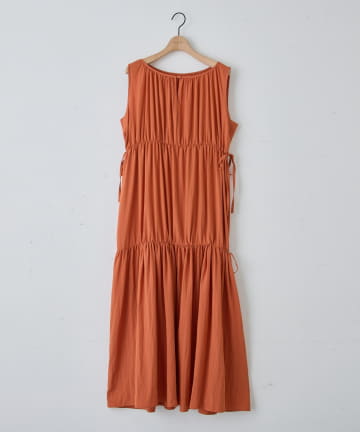 DISCOAT(ディスコート) ウエストリボンティアードワンピース