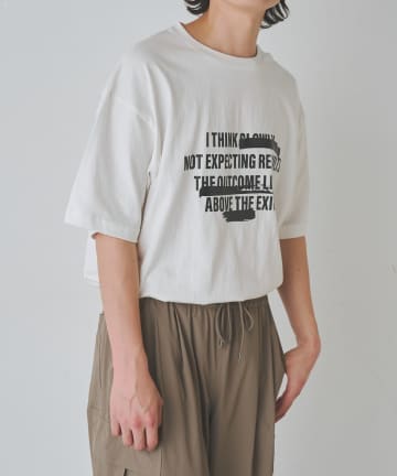 COLONY 2139(コロニー トゥーワンスリーナイン) メッセージロゴTシャツ