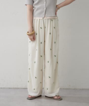 Remind me and forever(リマインドミーアンドフォーエバー) 【SETUP】花刺繍イージーパンツ