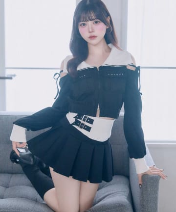 Belle Charme(ベルシャルム) Side Belt Pleats Rib Skirt