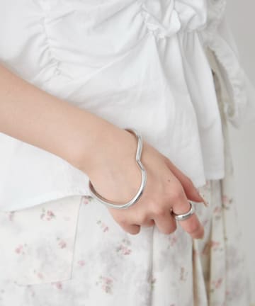 mystic(ミスティック) Lara ハートバングル