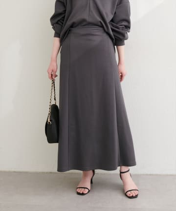 NICE CLAUP / OLIVE des OLIVE OUTLET(ナイスクラップ  / オリーブ デ オリーブ アウトレット) 【natural couture】ナローマーメイドダンボールスカート