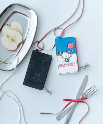 ear PAPILLONNER(イア パピヨネ) 【HELLO KITTY（ハローキティ）×ear】コラボフラグメントケース《本革》