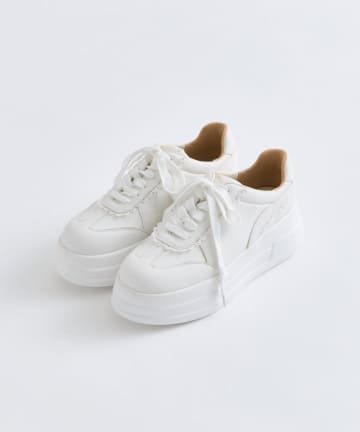 OLIVE des OLIVE(オリーブ デ オリーブ) ピコレース厚底スニーカー