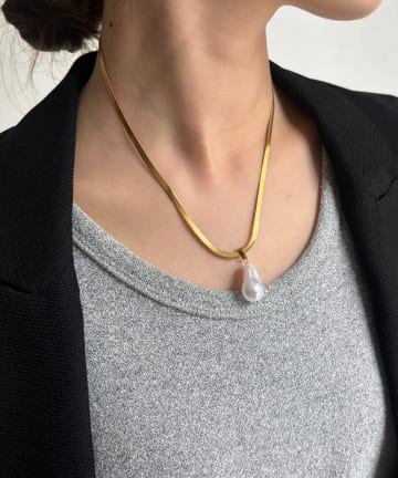 DOUDOU(ドゥドゥ) 変形1つパールネックレス