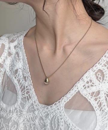 DOUDOU(ドゥドゥ) 1粒シズクネックレス