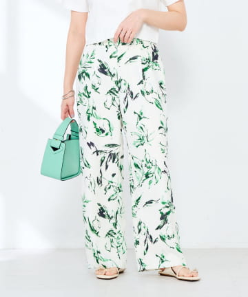 NOLLEY'S(ノーリーズ) ウォッシャブルフラワープリントイージーパンツ