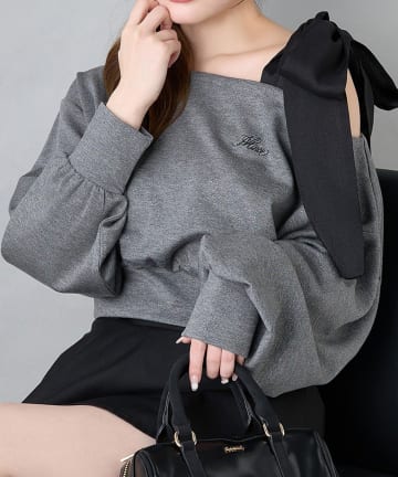 NICE CLAUP / OLIVE des OLIVE OUTLET(ナイスクラップ  / オリーブ デ オリーブ アウトレット) 【one after another】肩リボントップス