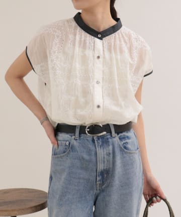 FREDY & GLOSTER(フレディ アンド グロスター) 刺しゅうレースフレンチスリーブブラウス