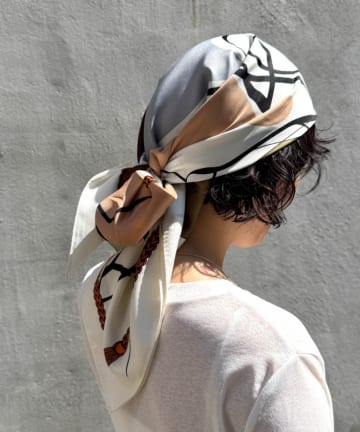 LOUNGEDRESS(ラウンジドレス) 【GALENA/ガレナ】アートラインスカーフ