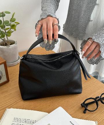 DISCOAT(ディスコート) 【軽量/600mlペットボトルも収納可◎】ワンハンドルソフトバッグ