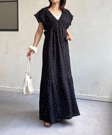 Thevon.(ゼヴォン) シャーリングジャガードワンピース