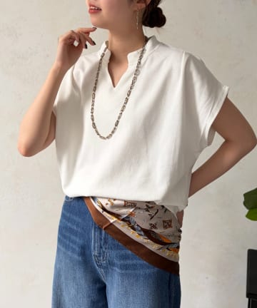 Chez toi(シェトワ) スキッパーポンチプルオーバー