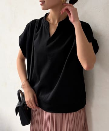 Chez toi(シェトワ) スキッパーポンチプルオーバー