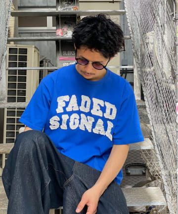 CIAOPANIC(チャオパニック) グランジフェルトロゴTシャツ