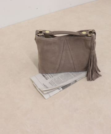 FREDY & GLOSTER(フレディ アンド グロスター) 【AULENTTI/オーレンティ】スエードタッセルワンハンドルバッグ