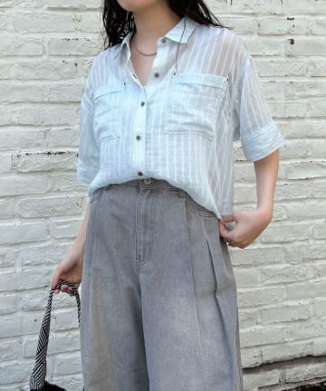 FREDY & GLOSTER(フレディ アンド グロスター) シアーストライプ半袖シャツ