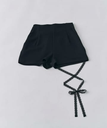 Belle Charme(ベルシャルム) Riboon Strap Short Pants