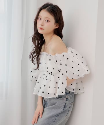 Chico(チコ) バルーンオフショルペプラムブラウス