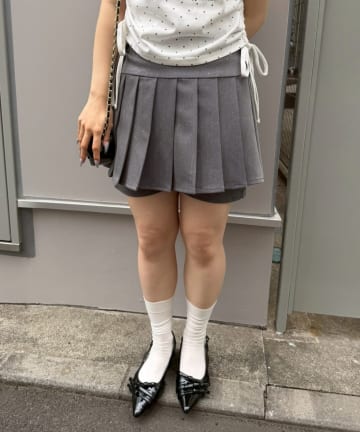 NICE CLAUP / OLIVE des OLIVE OUTLET(ナイスクラップ  / オリーブ デ オリーブ アウトレット) 【ANOTHER BRANCH】キラキラプリーツスカパン