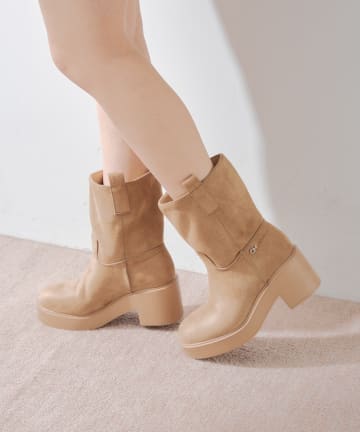 Chico(チコ) チャーム付きミドルブーツ