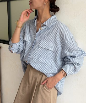 Chez toi(シェトワ) GLDボタンリネンシャツ