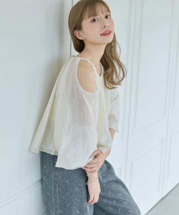Kastane(カスタネ) 【WEB先行/S.Lサイズ展開】カットアウトブラウス
