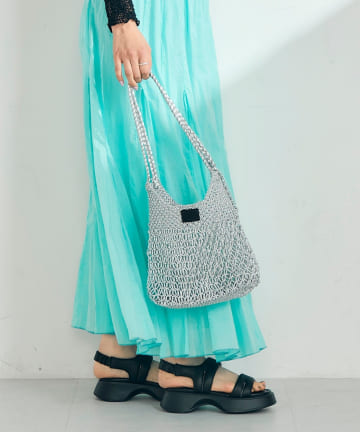 FREDY & GLOSTER(フレディ アンド グロスター) 手編みメタリックマクラメロングハンドルバッグ