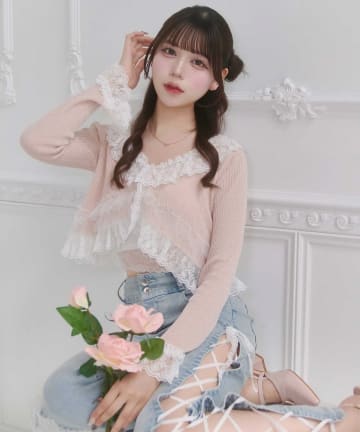 Belle Charme(ベルシャルム) Sparkle Frill Cardigan