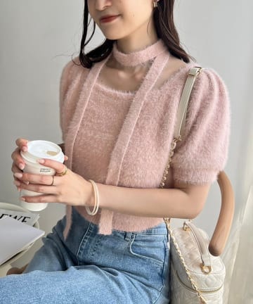 NICE CLAUP / OLIVE des OLIVE OUTLET(ナイスクラップ  / オリーブ デ オリーブ アウトレット) 【one after another】チョーカー付き半袖フェザーニット