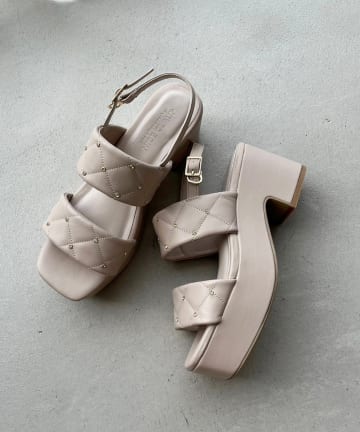 NICE CLAUP / OLIVE des OLIVE OUTLET(ナイスクラップ  / オリーブ デ オリーブ アウトレット) 【one after another】ビジュースタッズキルトサンダル