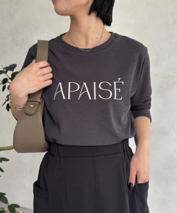 Jena　espace merveilleux(ジェナ　エスパスメルヴェイユ) シアーロゴカットソー
