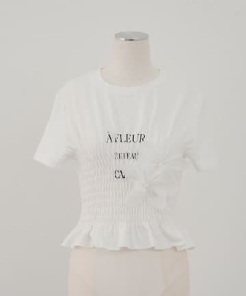 Chico(チコ) 【SALON  by Chico】3DフラワーシャーリングTシャツ