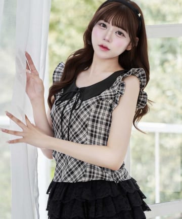 Belle Charme(ベルシャルム) Big Collar Sleeveless Blouse