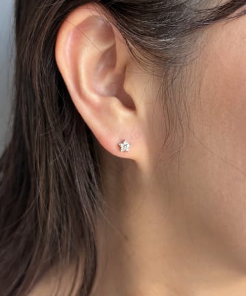 Lattice(ラティス) ＜ステンレス＞フラワーピアス